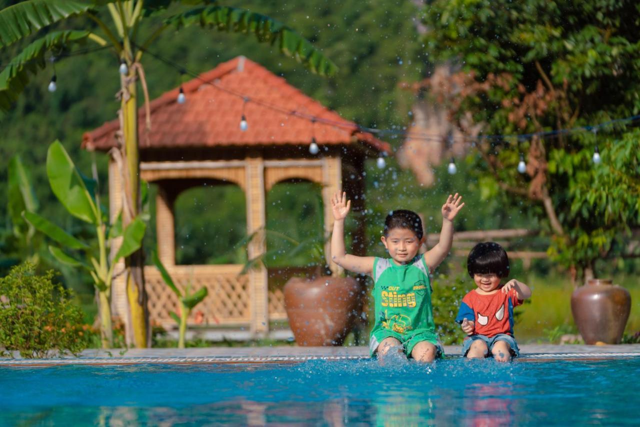 Tan Dinh Farmstay Ninh Bình Exteriör bild